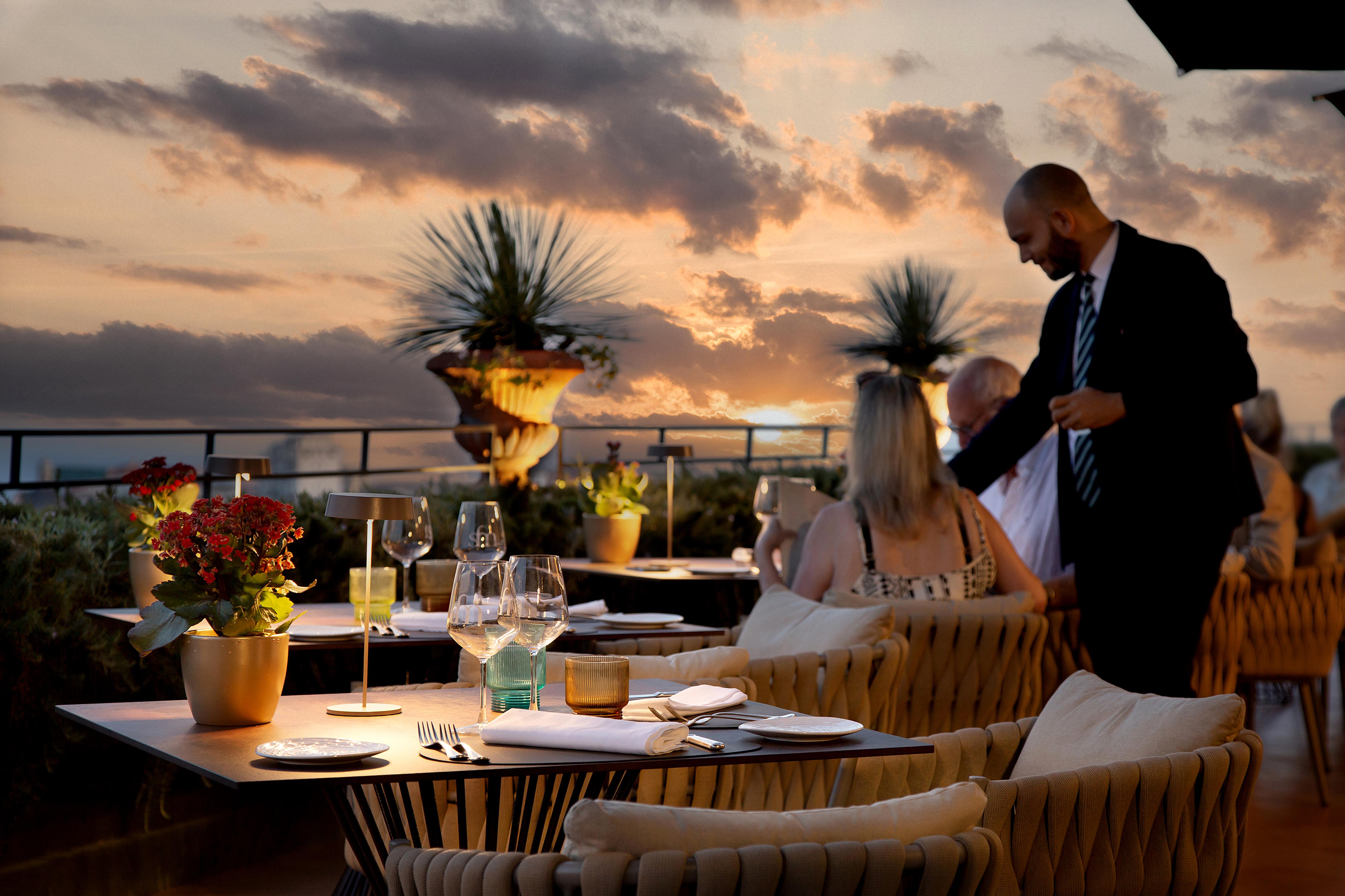 RESTAURANTS